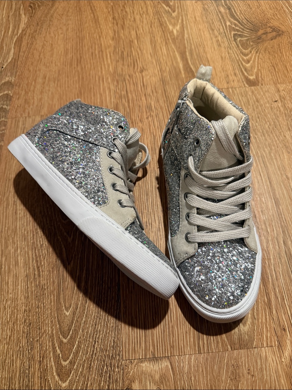 GAP Kids Glitter High-Top Sneakers Laces & Zipper - Silver